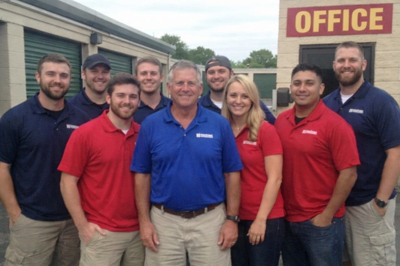 Water damage restoration professionals in Huntsville, AL